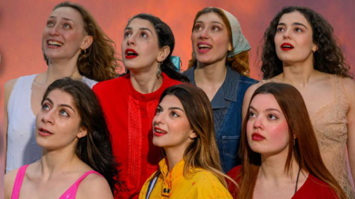 “Mismos Puntos” in Thessaloniki: Dance theater performance at Artbox Fargani Theater